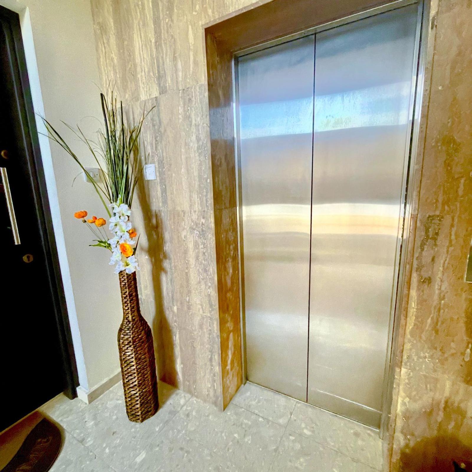 Daniandry Apartment Ларнака Екстериор снимка
